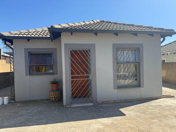 House For Sale in Riverside View Ext 31, Riverside View